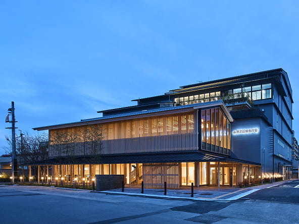 京都市西京区総合庁舎(東庁舎)の外観